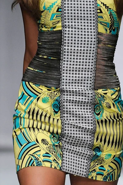 Look 2